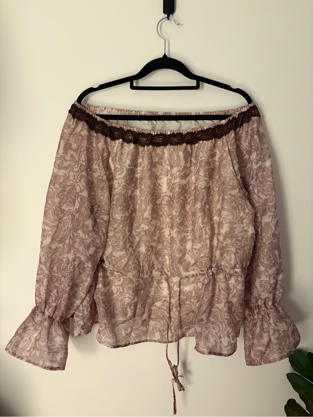 Boho off shoulder floral top tie back